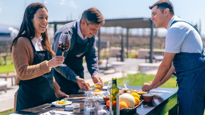 Profitez du meilleur de Mendoza avec cette visite gastronomique, guide et transfert inclus ! Profitez du meilleur de Mendoza avec cette visite gastronomique, guide et transfert inclus !