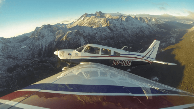 ¡Pasa una experiencia única sobrevolando Ushuaia y captura los lugares hermosos de la Patagonia!