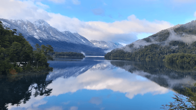&iexcl;Descubre la majestuosidad de los lagos Nahuel Huapi!