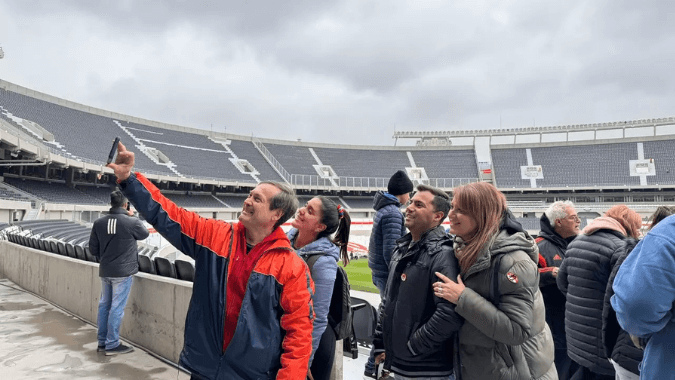 Visita guiada por los estadios de River y Boca: una experiencia imperdible para fanáticos