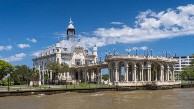 ¡Disfruta de la belleza de los alrededores de Buenos Aires con este Tigre y Delta Full Day!